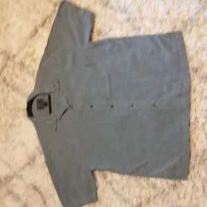 Woolrich men's size L short sleeve button down casual with logo